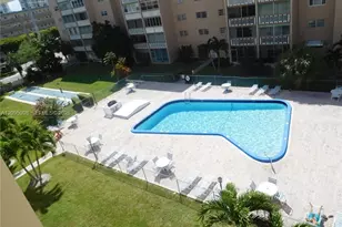 319 NE 14th Ave, Hallandale Beach, FL 33009 - Photo 31