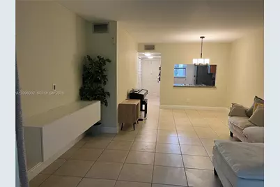 10301 NW 11th St #104, Pembroke Pines, FL 33026 - Photo 5