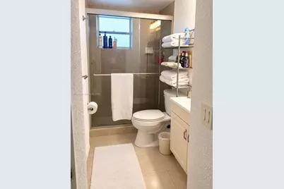 220 Kings Point Dr #411, Sunny Isles Beach, FL 33160 - Photo 19