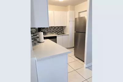 220 Kings Point Dr #411, Sunny Isles Beach, FL 33160 - Photo 9