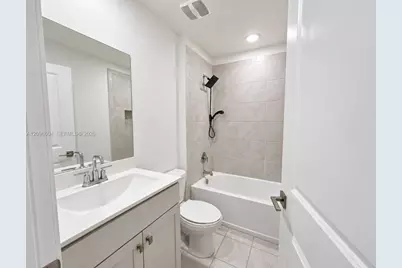 2419 SE 11th St, Homestead, FL 33035 - Photo 23