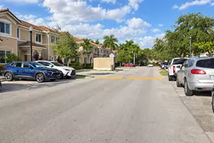 2419 SE 11th St, Homestead, FL 33035 - Photo 33