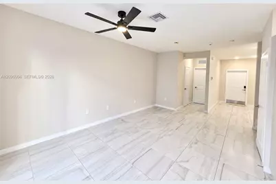 2419 SE 11th St, Homestead, FL 33035 - Photo 5