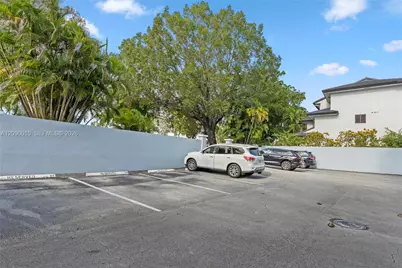 1150 Madruga Ave #A201, Coral Gables, FL 33146 - Photo 11