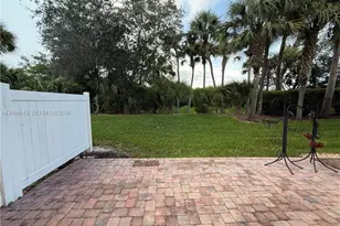 10055 W Villa Cir, Vero Beach, FL 32966 - Photo 21