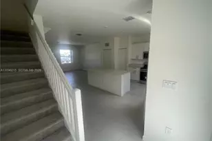 1111 SE 2nd St, Florida City, FL 33034 - Photo 13