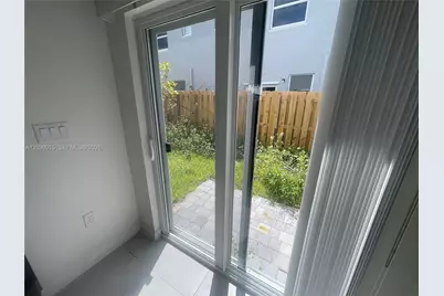 1111 SE 2nd St #1111, Florida City, FL 33034 - Photo 11