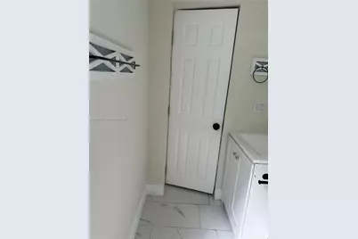 2775 SW 1st St #1, Miami, FL 33135 - Photo 29