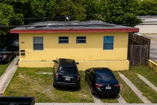 960 SW 7th St, Miami, FL 33130 - Photo 7