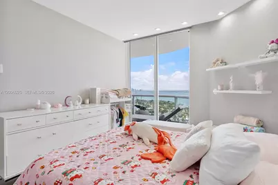 6365 Collins Ave #4307, Miami Beach, FL 33141 - Photo 23