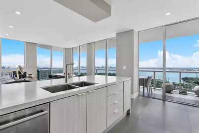 6365 Collins Ave #4307, Miami Beach, FL 33141 - Photo 9