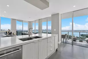 6365 Collins Ave, Miami Beach, FL 33141 - Photo 9