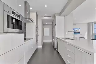 6365 Collins Ave, Miami Beach, FL 33141 - Photo 13