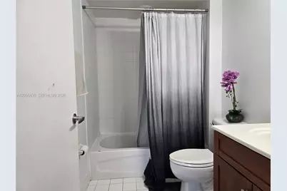 36 NW 6th Ave #709, Miami, FL 33128 - Photo 35