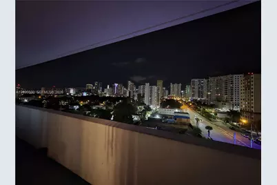 36 NW 6th Ave #709, Miami, FL 33128 - Photo 3