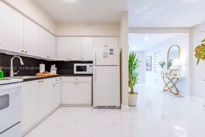 55 SW 60th Ave, Miami, FL 33144 - Photo 11