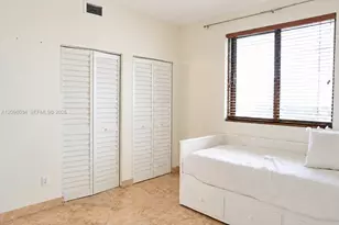 601 NE 36th St, Miami, FL 33137 - Photo 11