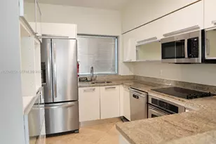 601 NE 36th St, Miami, FL 33137 - Photo 5