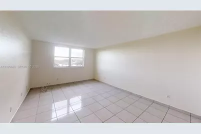 606 W 81st St #407, Hialeah, FL 33014 - Photo 5