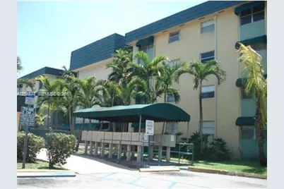 606 W 81st St #407, Hialeah, FL 33014 - Photo 9