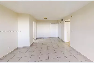 606 W 81st St #407, Hialeah, FL 33014 - Photo 7