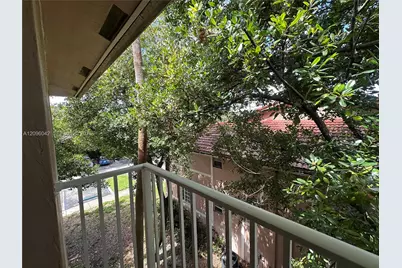 3241 Sabal Palm Mnr #302, Davie, FL 33024 - Photo 21