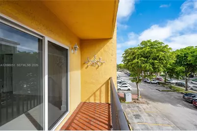 4709 NW 7th St #305-9, Miami, FL 33126 - Photo 17