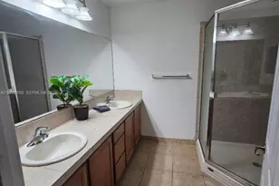 2779 S Evergreen Cir, Boynton Beach, FL 33426 - Photo 9