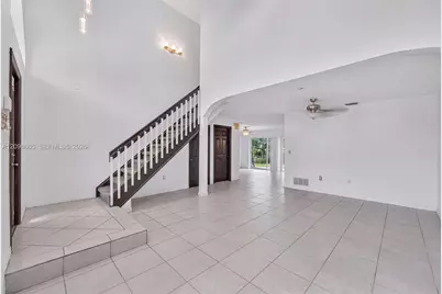 417 Kelly Ln, Weston, FL 33326 - Photo 13