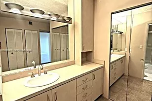 20355 NE 34th Ct, Aventura, FL 33180 - Photo 11