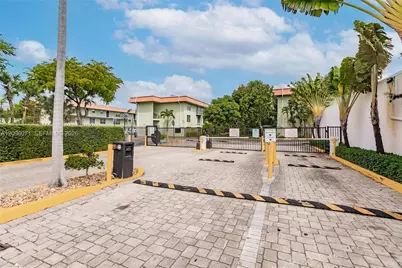 807 W Oakland Park Blvd #H12, Oakland Park, FL 33311 - Photo 23