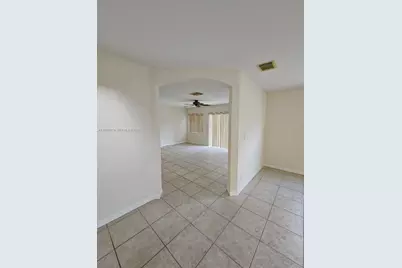 7604 Sierra Ridge Ln, Lake Worth, FL 33463 - Photo 3