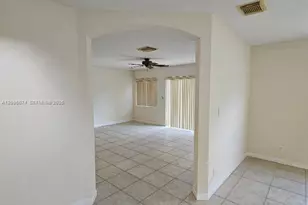 7604 Sierra Ridge Ln, Lake Worth, FL 33463 - Photo 3