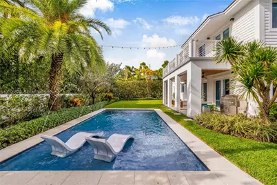 5602 SW 65th Ct, South Miami, FL 33143 - Photo 1