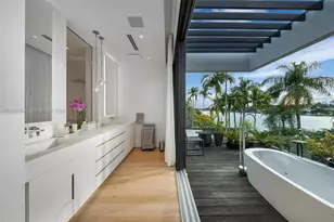 226 W Rivo Alto Dr, Miami Beach, FL 33139 - Photo 19