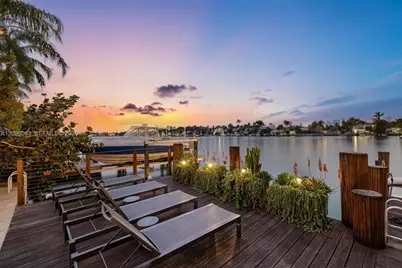 226 W Rivo Alto Dr, Miami Beach, FL 33139 - Photo 13
