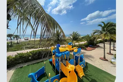 6039 Collins Ave #1710, Miami Beach, FL 33140 - Photo 31