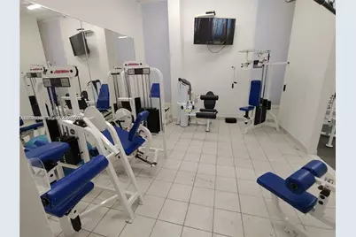 6039 Collins Ave #1710, Miami Beach, FL 33140 - Photo 17