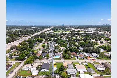 6136 Grant St, Hollywood, FL 33024 - Photo 7