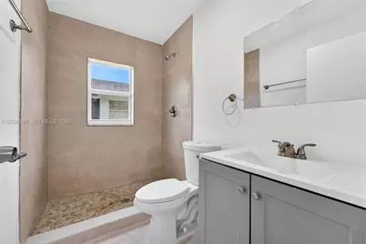 6136 Grant St, Hollywood, FL 33024 - Photo 25