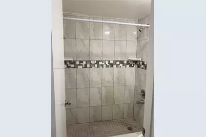 140 Royal Palm Rd #207, Hialeah Gardens, FL 33016 - Photo 7