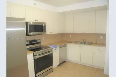 22621 SW 88th Pl #202-8, Cutler Bay, FL 33190 - Photo 7
