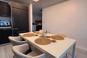 55 SW 9th St, Miami, FL 33130 - Photo 5
