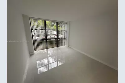 16919 N Bay Rd #215, Sunny Isles Beach, FL 33160 - Photo 23