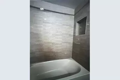 2640 NE 135th St #218, North Miami, FL 33181 - Photo 9