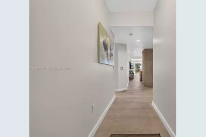 10730 NW 66th St #102, Doral, FL 33178 - Photo 7