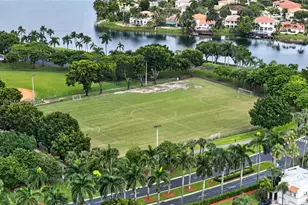 10730 NW 66th St, Doral, FL 33178 - Photo 45