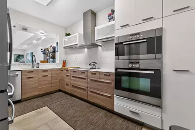 10730 NW 66th St #102, Doral, FL 33178 - Photo 11
