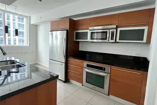 253 NE 2nd St, Miami, FL 33132 - Photo 5