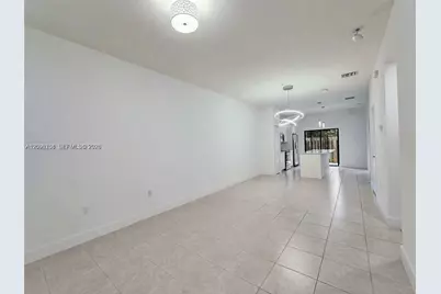 8195 NW 104th Ave #2, Doral, FL 33178 - Photo 13